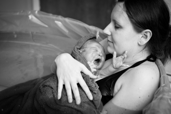 Geburtsverletzungen: Ursachen, Heilung &amp; Tipps zur Linderung - Geburtsverletzungen: Ursachen, Heilung &amp; Tipps zur Linderung